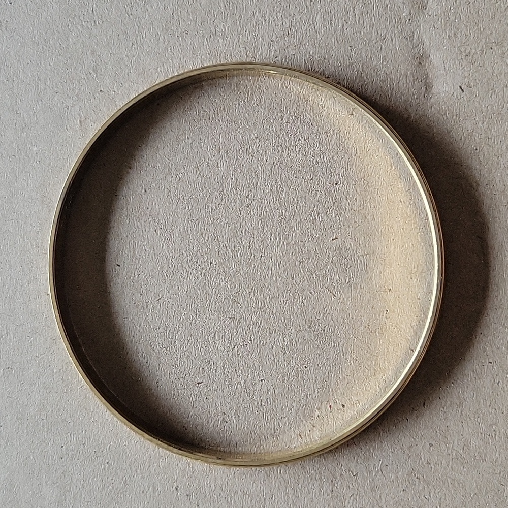 Vintage Trifari gold tone bracelet